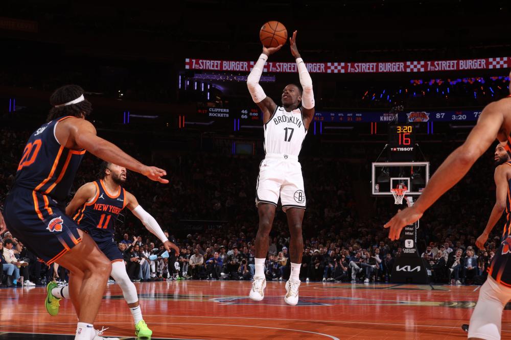 更用实际行 更用实际行