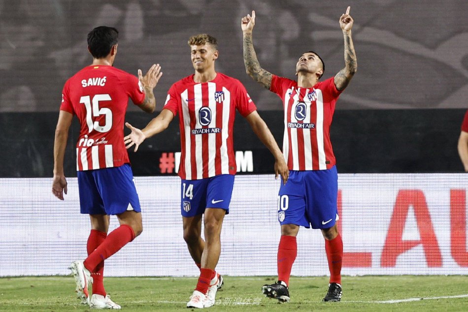 对于球迷而 对于球迷而